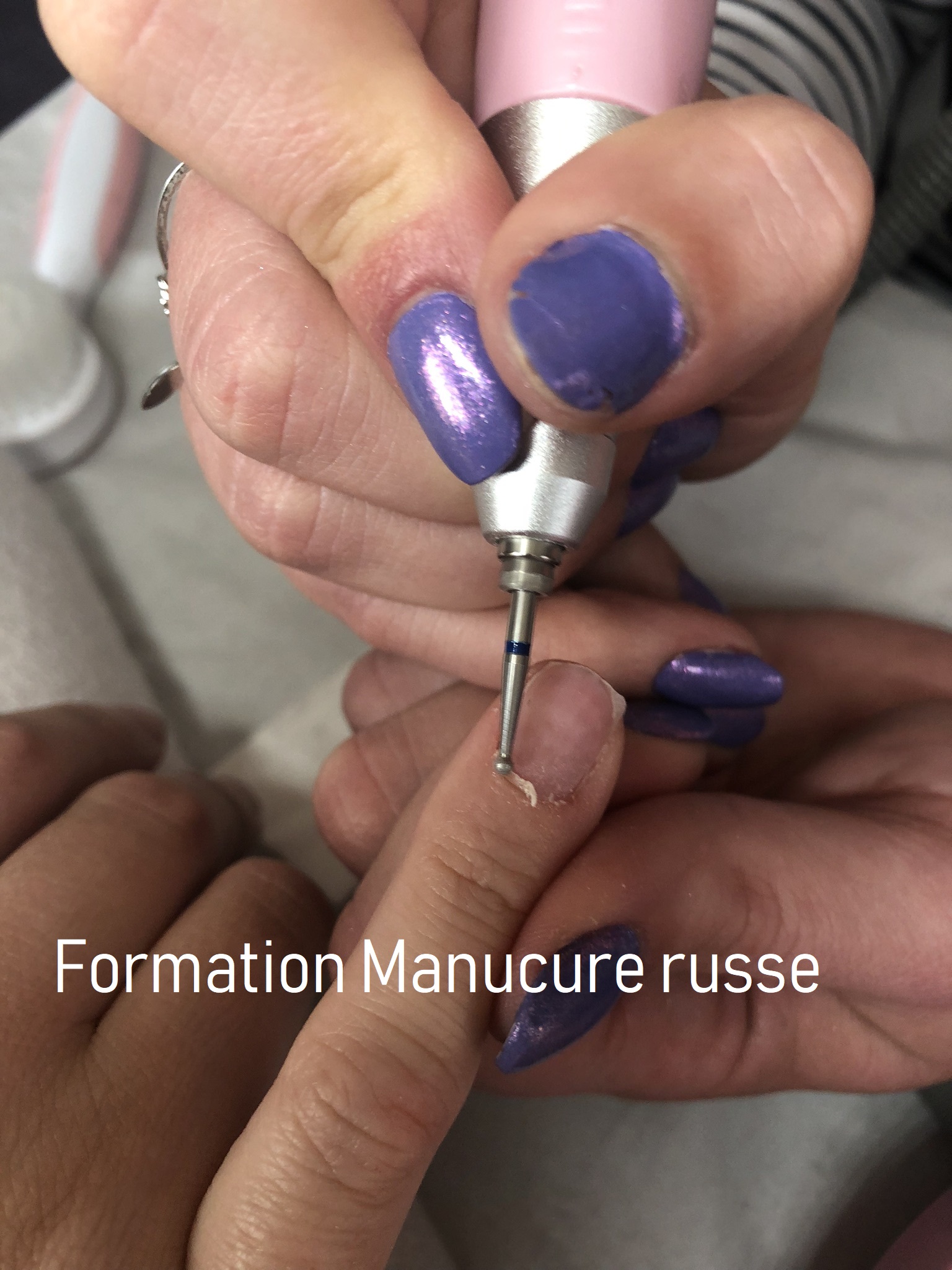 FORMATION MANUCURE RUSSE